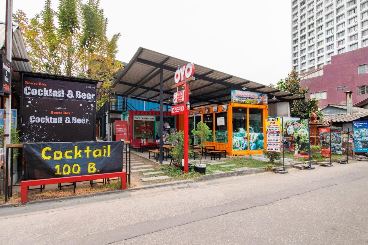 Oyo 673 Nice Sleep Box Hotel Chiang Mai Exterior photo